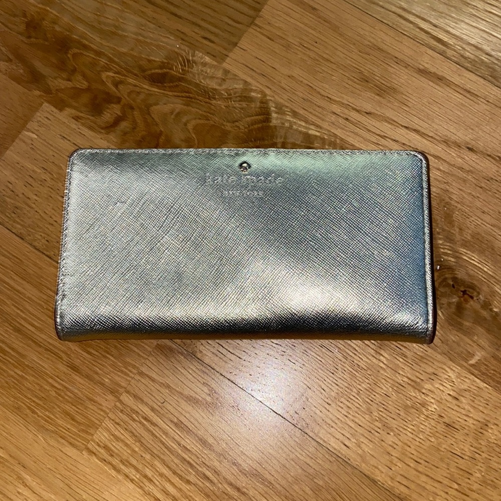 Authentic Kate Spade Bifold Wallet in Gold Saffiano Leather